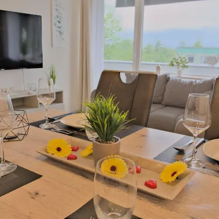 Ferienwohnung Harzabenteuer - Biken, Wandern, Tierliebe & Stil Sankt Andreasberg Exterior foto